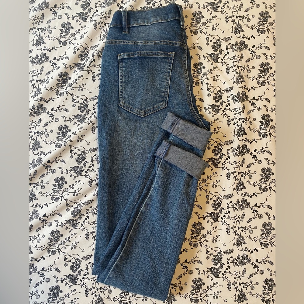 VENUS Skinny Leg Jeans